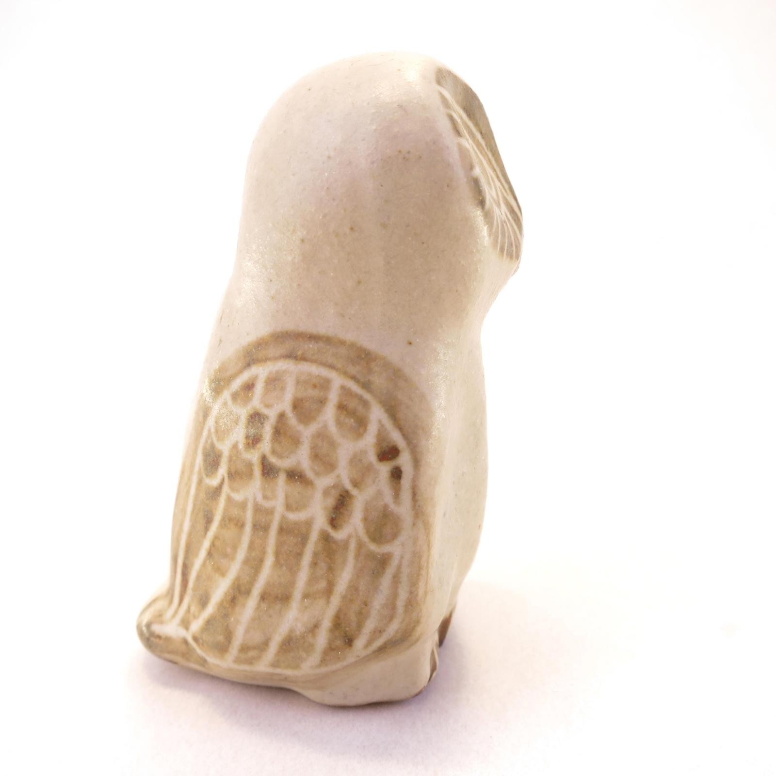Groovy Owl Handmade Clay Vintage Ceramic Bird Figurine Beige 3.5″