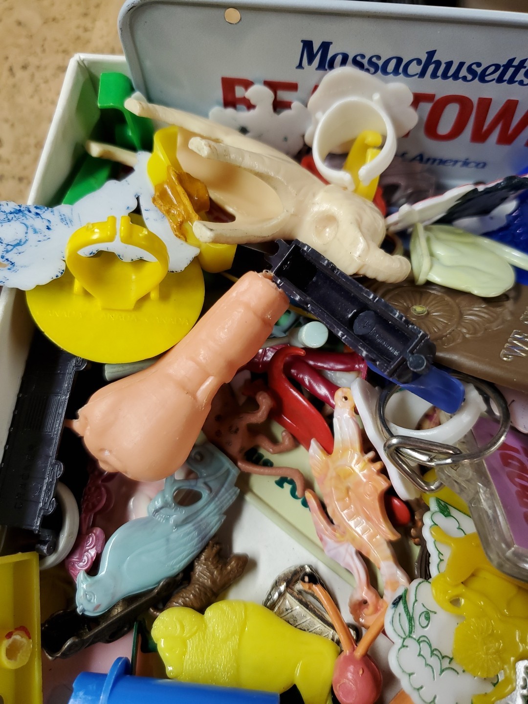 Vintage Plastic Toy Junk Drawer Lot Keychains License Premiums