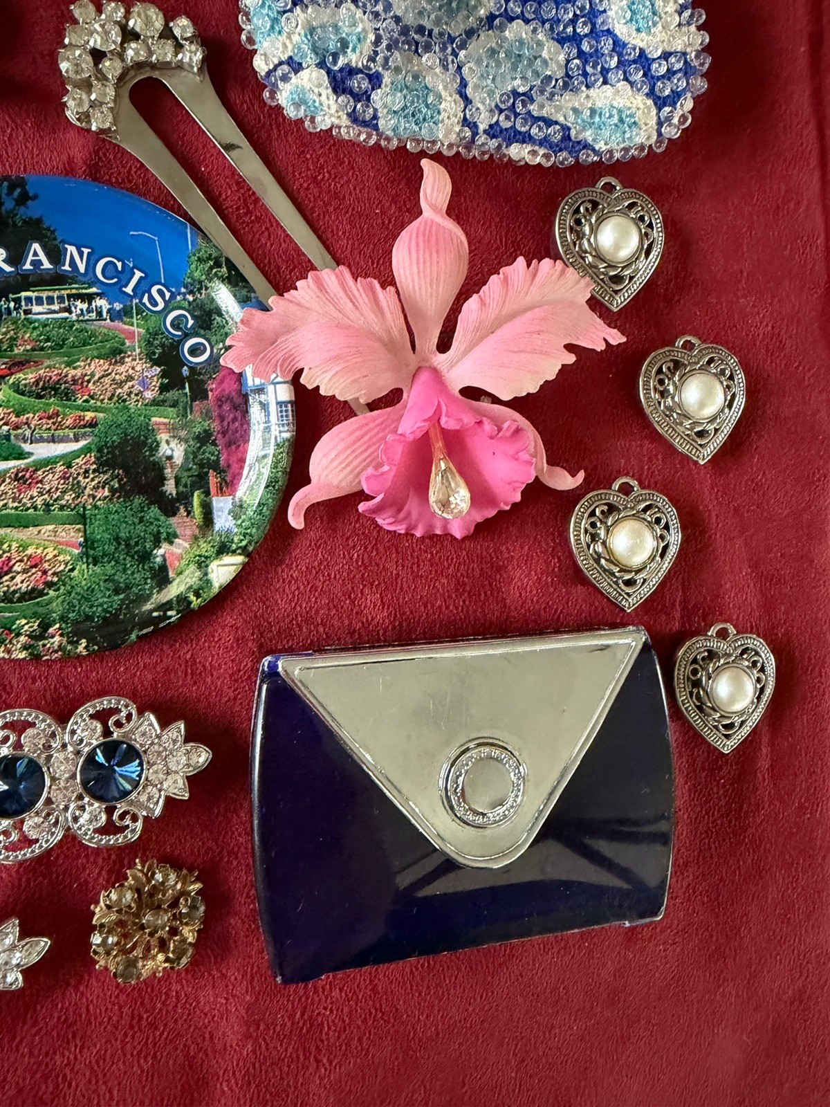 Grandma VTG-Now Junk Drawer Estate Sale Trinket Lot-Cosmetics Gloves Brooch GM5