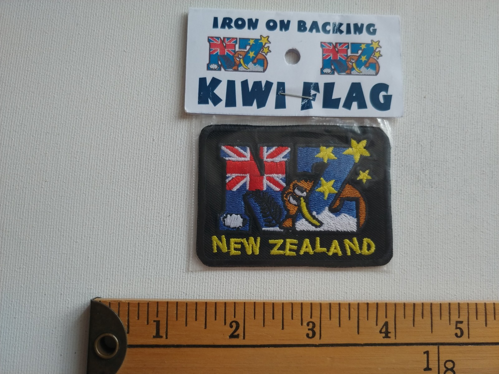 * RARE NEW ZEALAND KIWI FLAG TRAVEL SOUVENIR PATCH CREST ECUSSON *