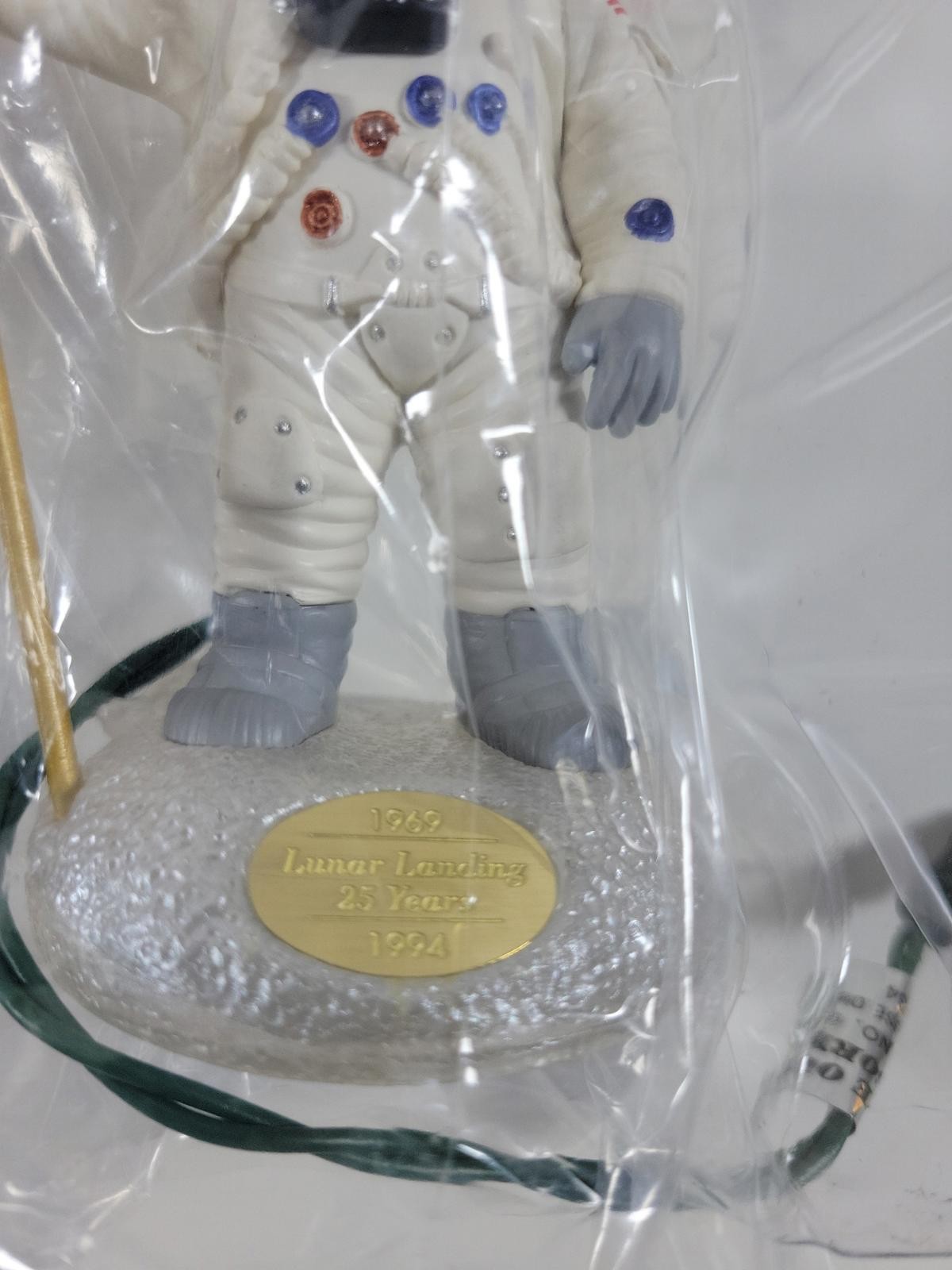 Hallmark 1994 Ornament Eagle Has Landed Light & Voice NEW Collectible