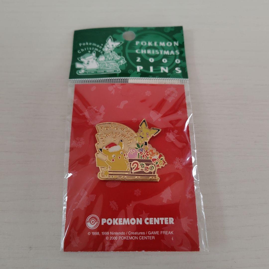 Pokémon Christmas 2000 Pins Pikachu/Pichu Pokemon Center Limited Edition Used