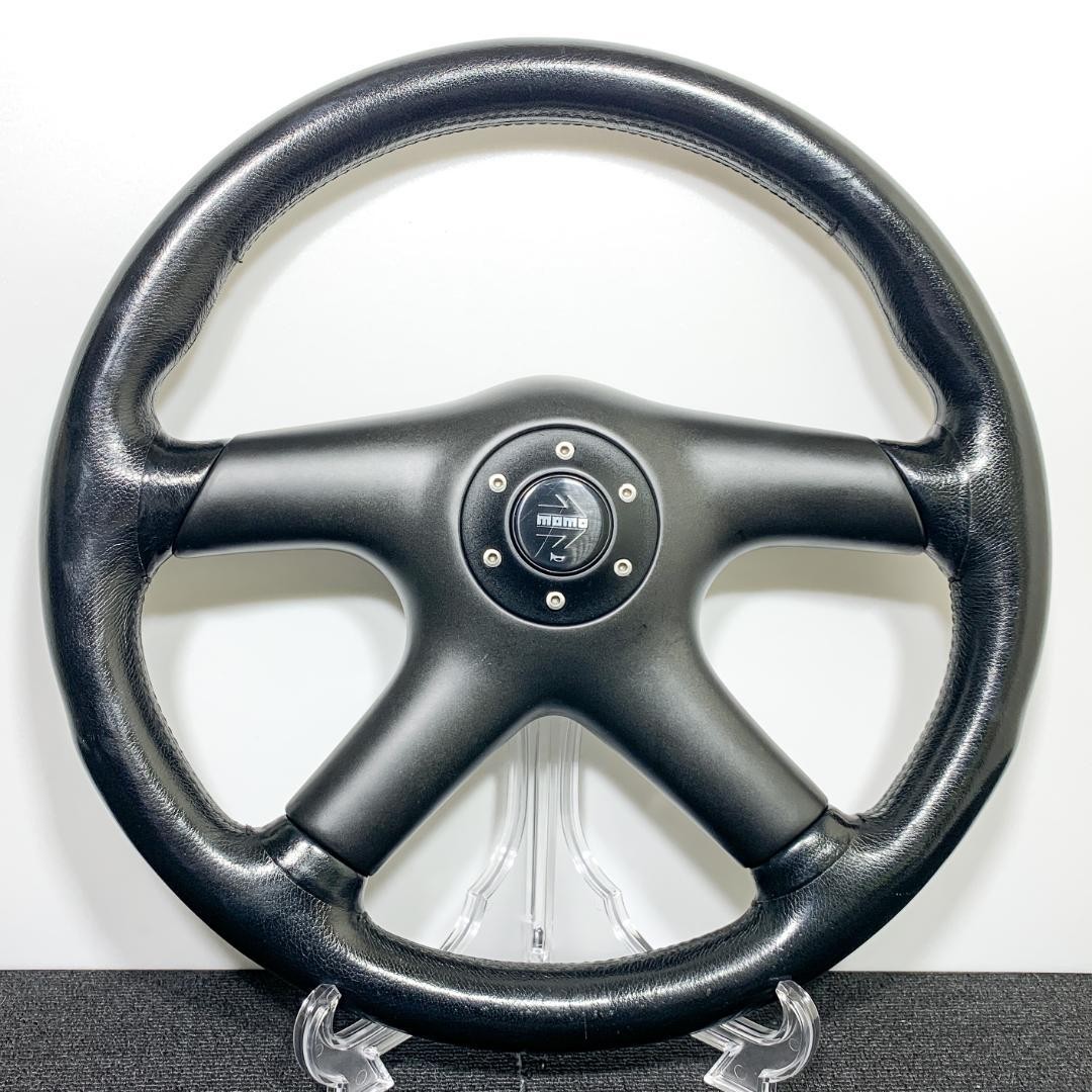 Super rare Momo Daytona 4 leather steering wheel 36 pieces made in 1995 with