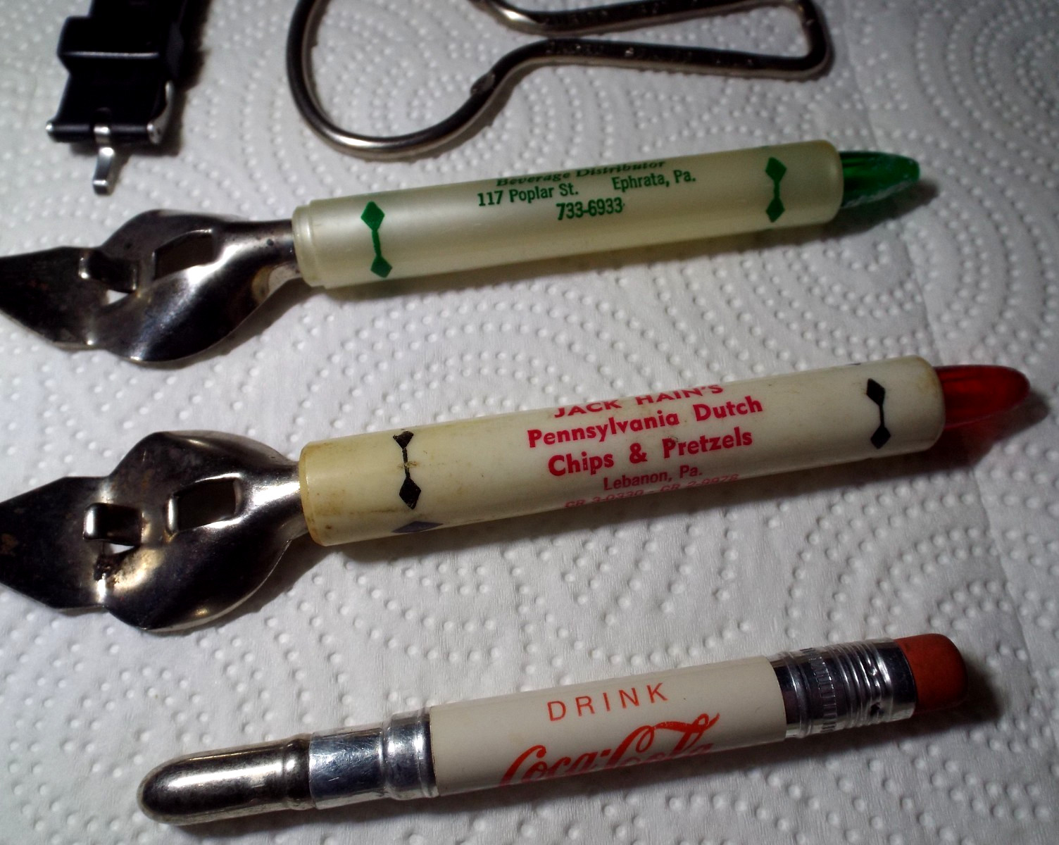 VINTAGE JUNK DRAWER LOT OF VARIOUS ITEMS READ!!
