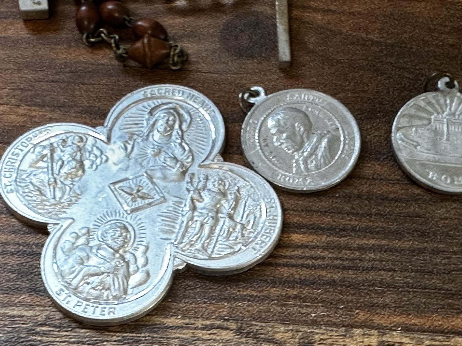 GRANDMA’S JUNK DRAWER ALPACA-12KGF CAMEO-ROSARIES-PERFUME BOTTLES