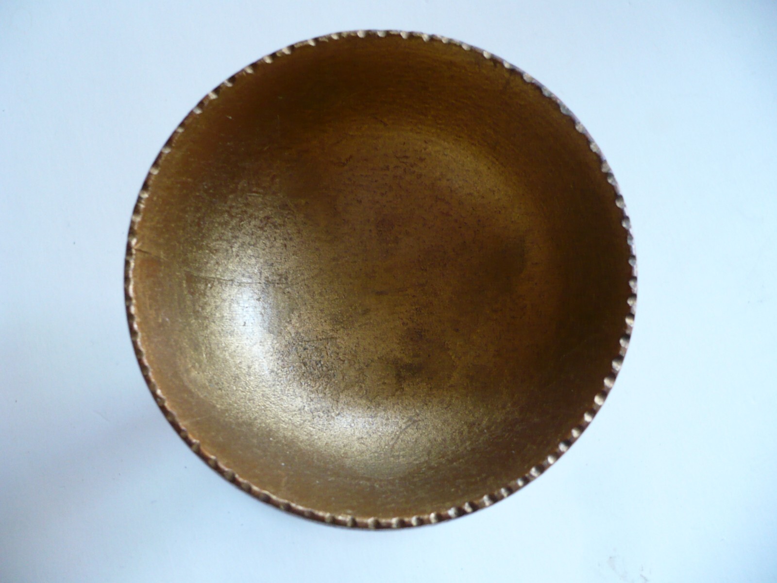 JANET EATWELL, 1961 CARVED HAND DECORATIVE WOOD CUP CURIO, Wanganul NEW ZEALAND