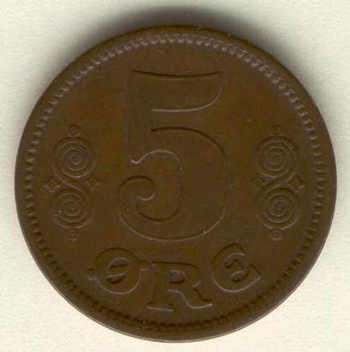 Coin D25 Denmark 1914 yr 5 ores KM814 Bronze 8g 27mm King Christian X