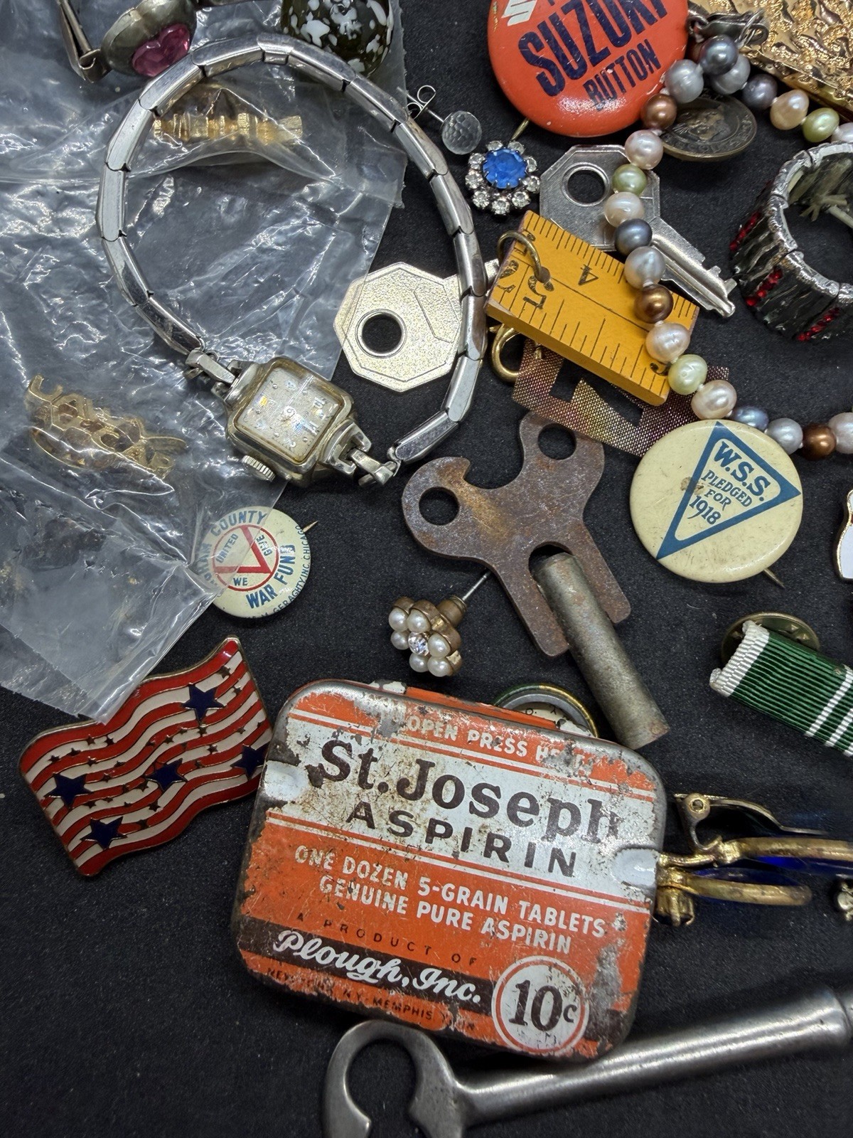 Vintage To Modern Junk Drawer Lot Keys Jewelry Watch Etc Resell Collecting Etc