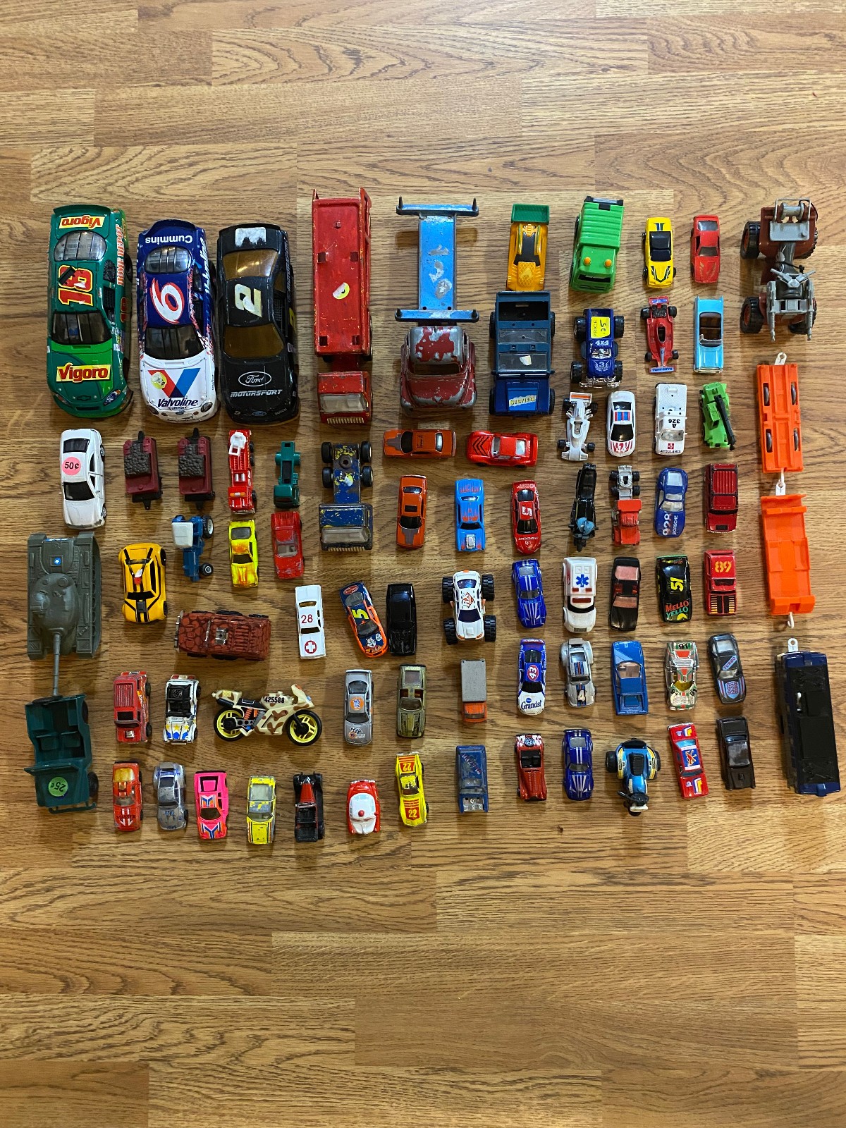 Random Junk Drawer Toy Car Cars Trucks Cycles Diecast Nascar Huge Lot Collection
