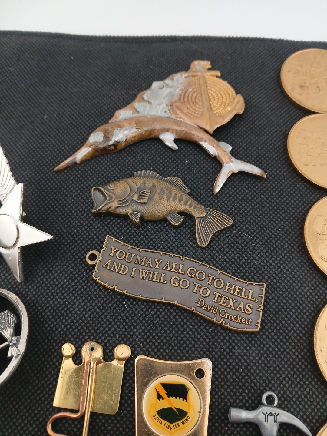 LOT OF GRANDPA’S vintage Souvenir coins pins Keychains collection