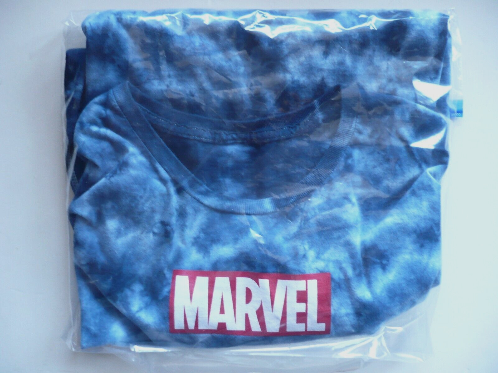 MARVEL, TIE DYE Blue White Tie-Die, T-Shirt Adult XL X-Large Short Sleeve