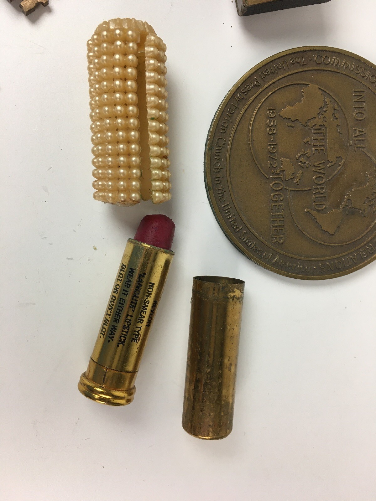 Mixed vintage lot – Hohner harmonica, Revlon, Eagle lock keys, Presbytarian coin