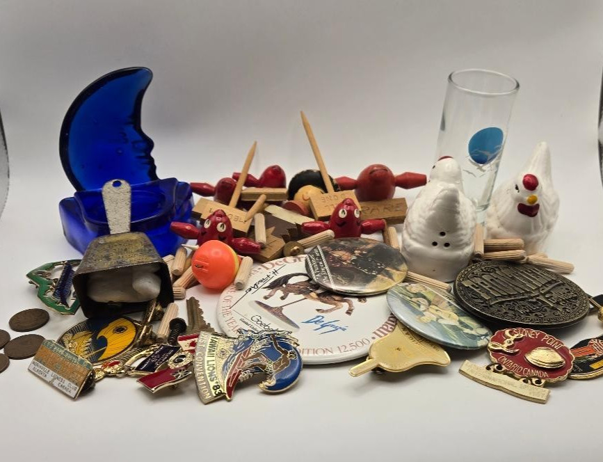 VTG estate junk drawer lot coins salt & pepper shakers cobalt blue lapel pins