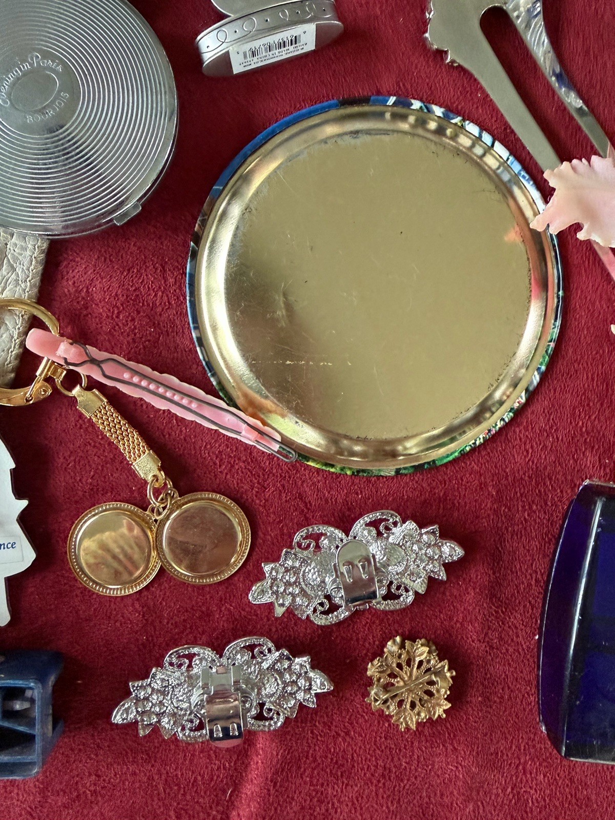 Grandma VTG-Now Junk Drawer Estate Sale Trinket Lot-Cosmetics Gloves Brooch GM5