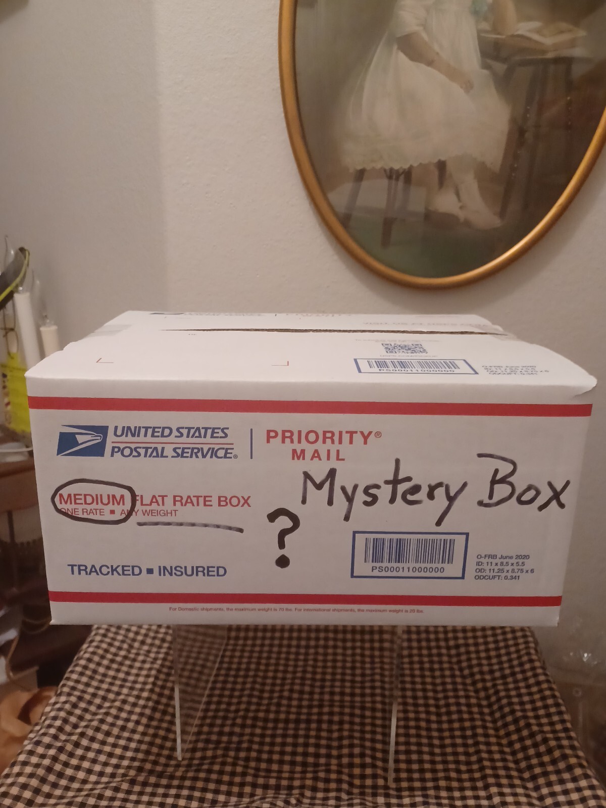SELLERS MED Priority Box lot Vtg NEAT OLD Random items Collectables Decor Estate