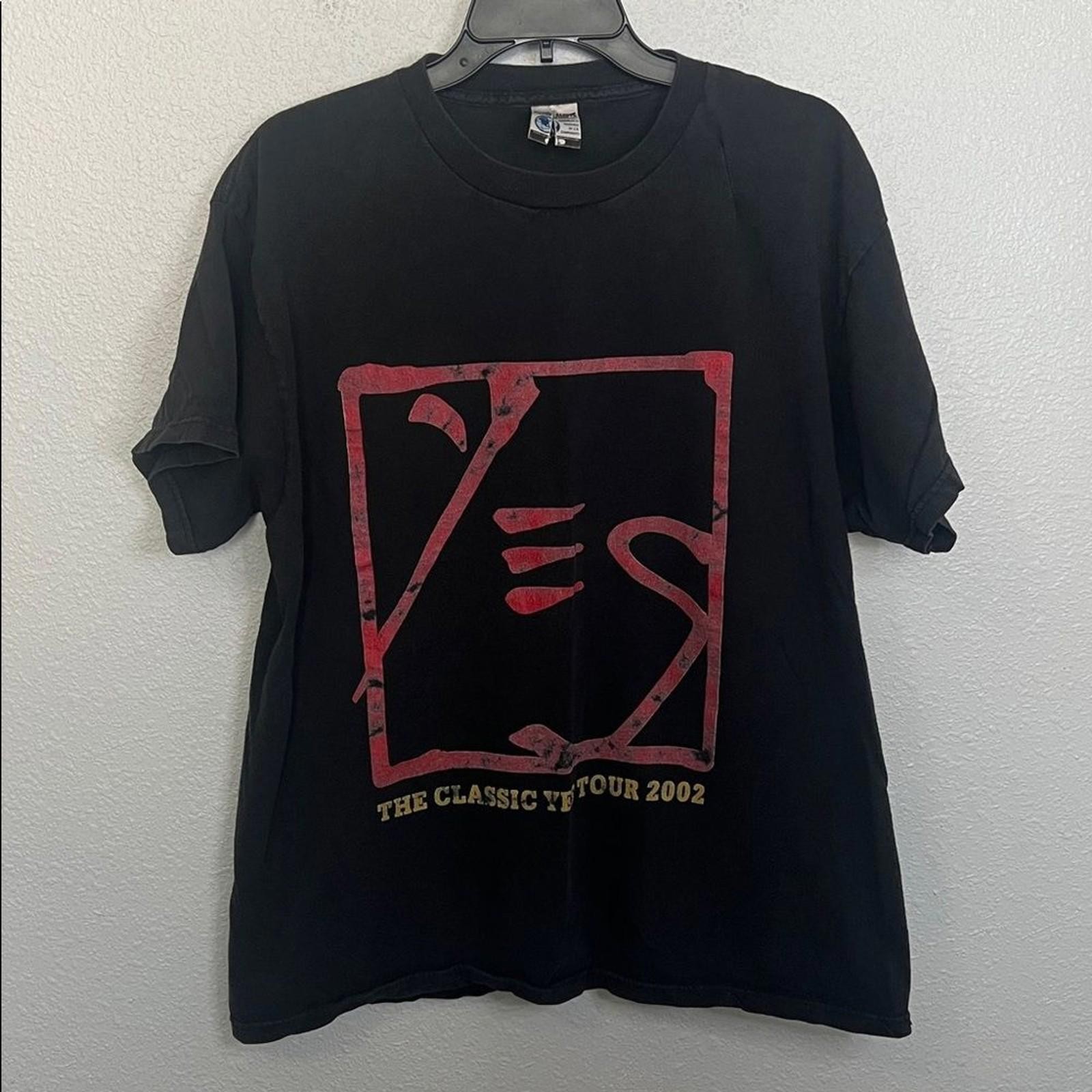 Yes 2002 Tour Graphic TShirt Black Size Large * Flaw