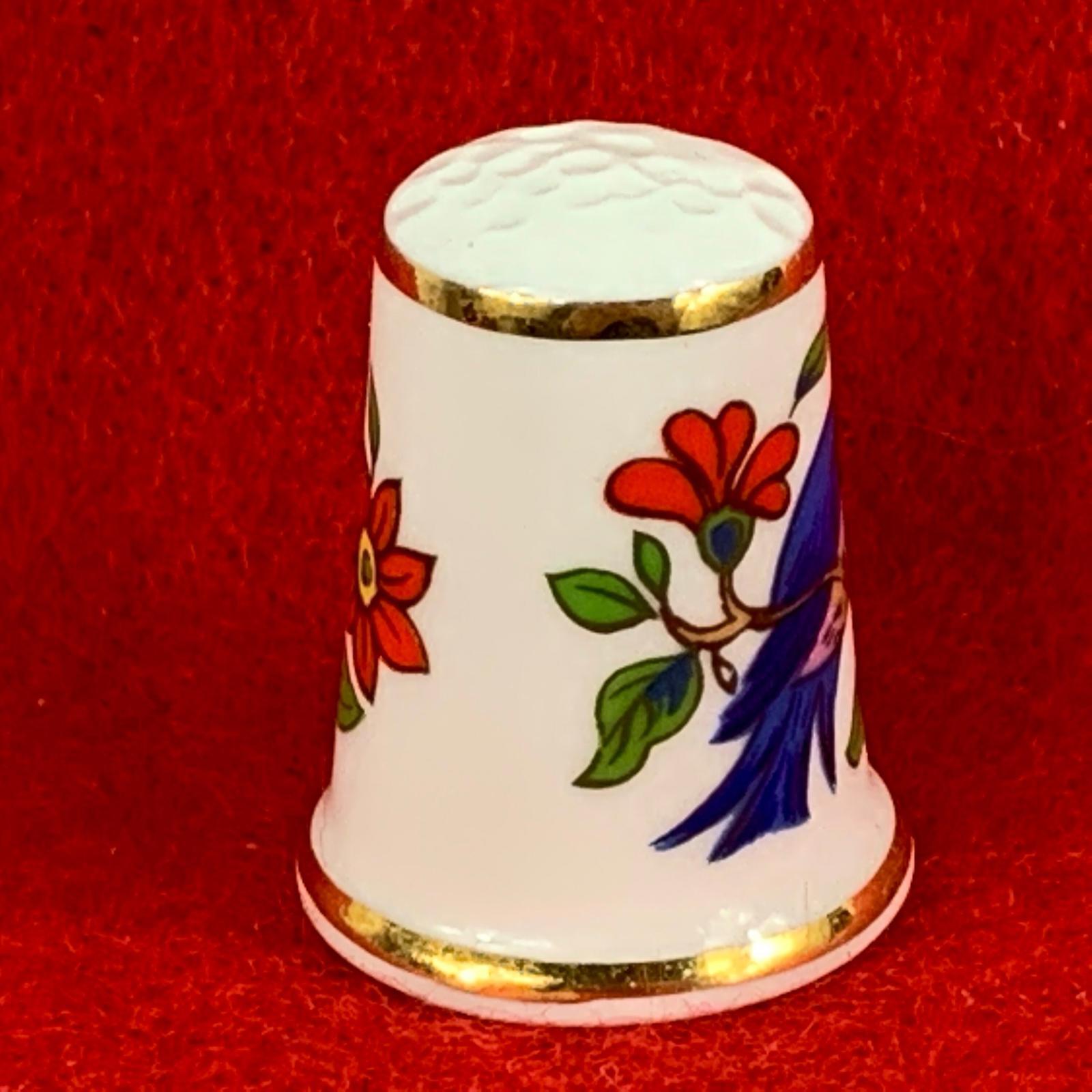 Pembroke Bird Thimble by Aynsley China England