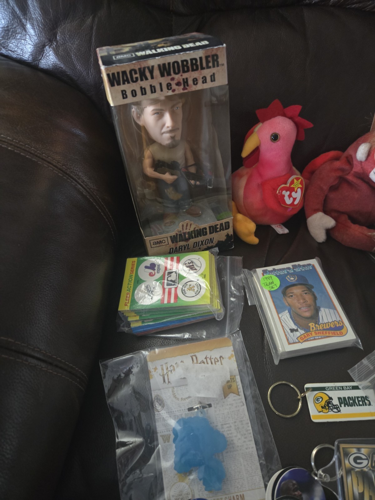 Nice Junk Drawer Lot Variety of Items .Vintage and Modern Junk Drawer