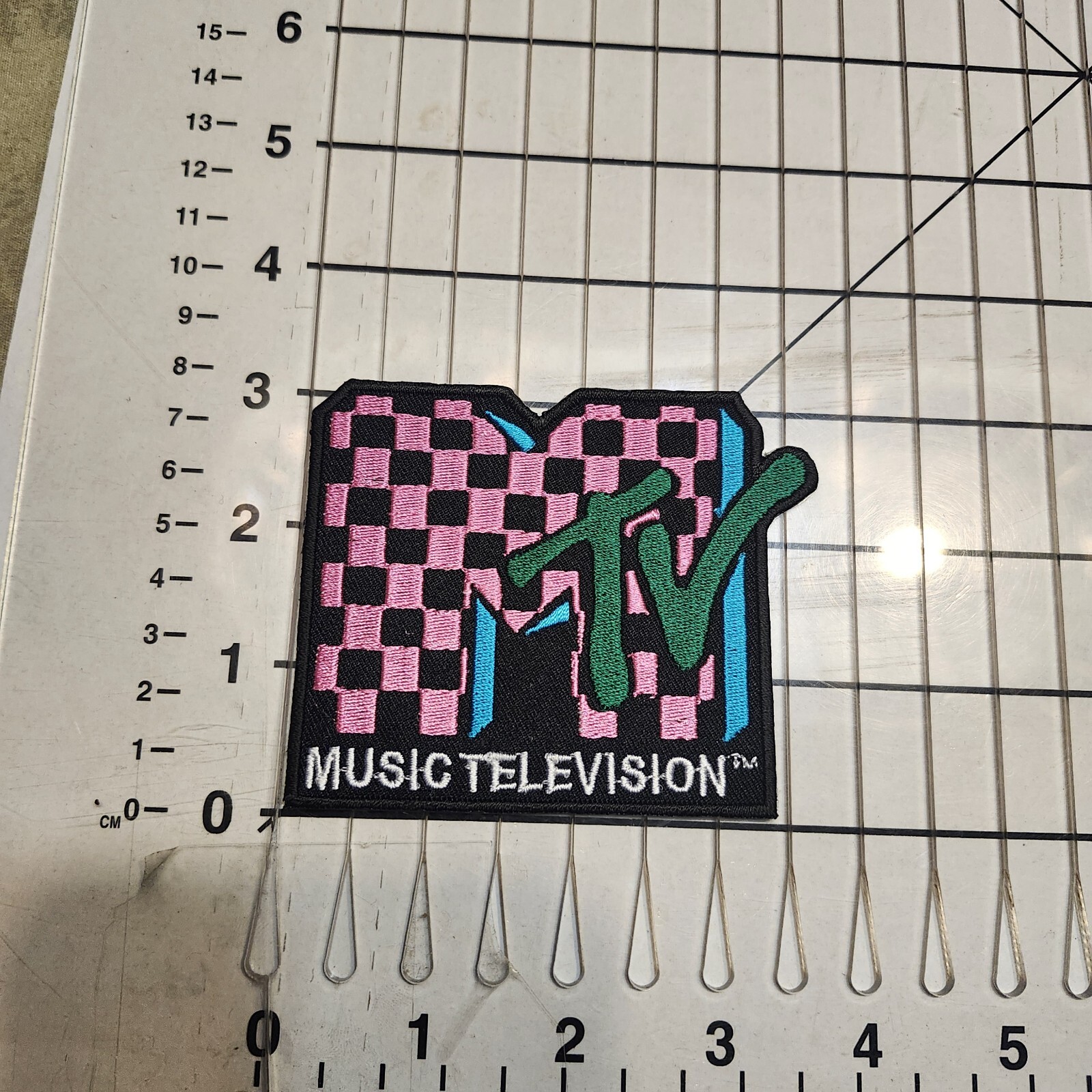 MTV EMBROIDERED PATCHES / LOT OF 2 / 1 LARGE 6.2 X 7.5 INCH & 1 SMALL 3X3.5 INCH