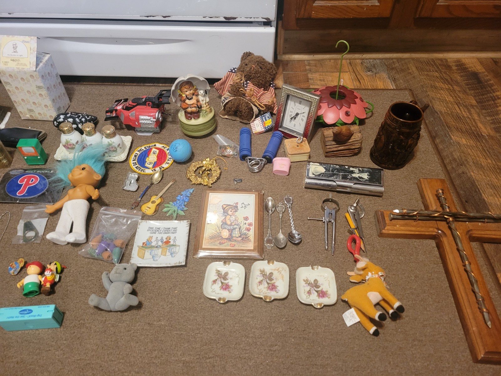 Vintage Lot Of Collectible Items Mixed Collectors Must Haves Look!
