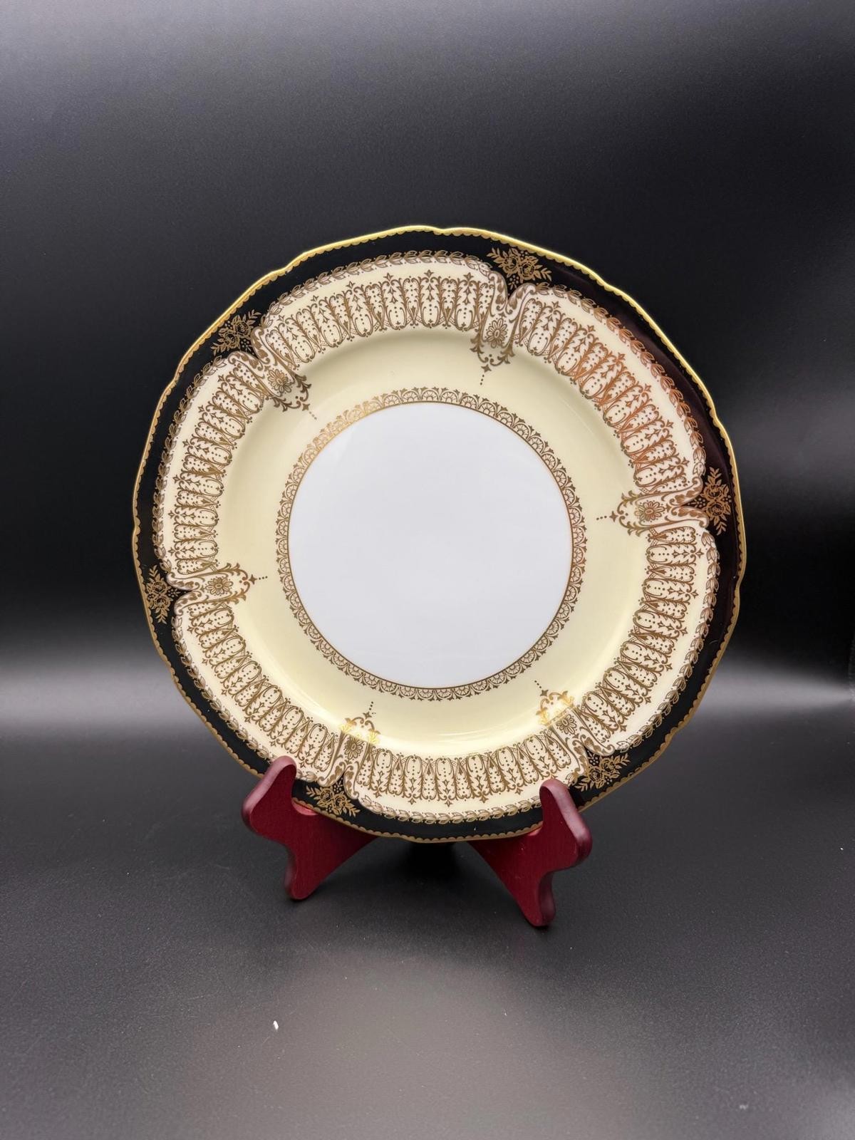 Hand Painted Noritake China – 15 Piece Set