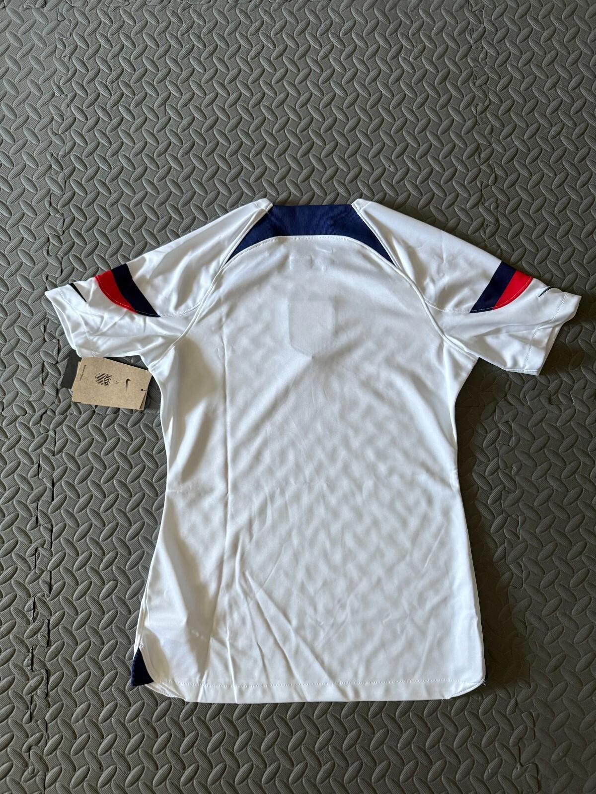 Nike Women’s USMNT 2022/23 Home Stadium Replica Jersey, S