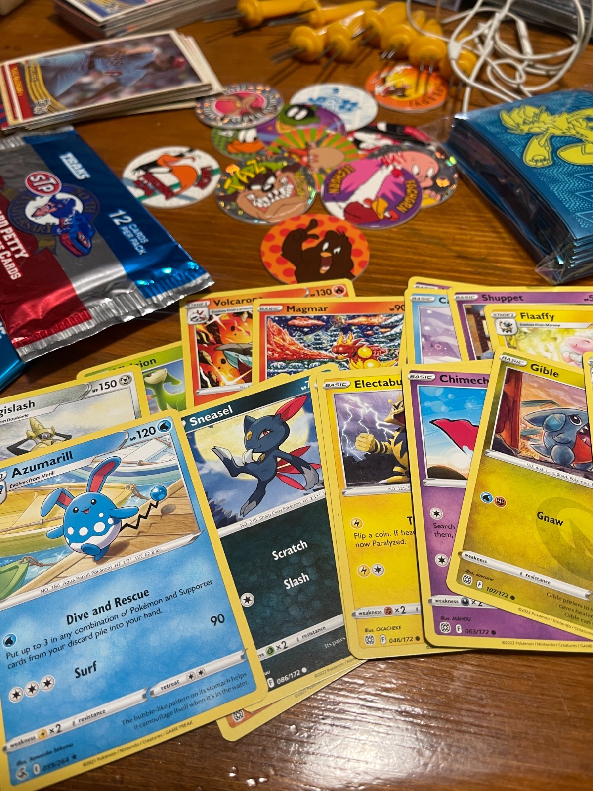 Vintage Junk Drawer Lot – PACKS, BASEBALL , BASKETBALL Cards, GPK, CDS, Pokémon