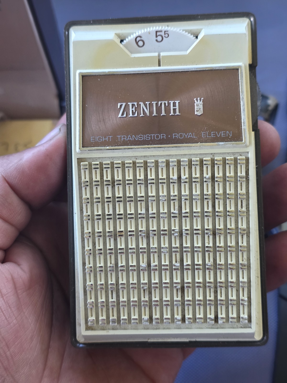 Vintage Junk Drawer Estate Sales Find Lot Watches,lighter & Zenith Transistor #7