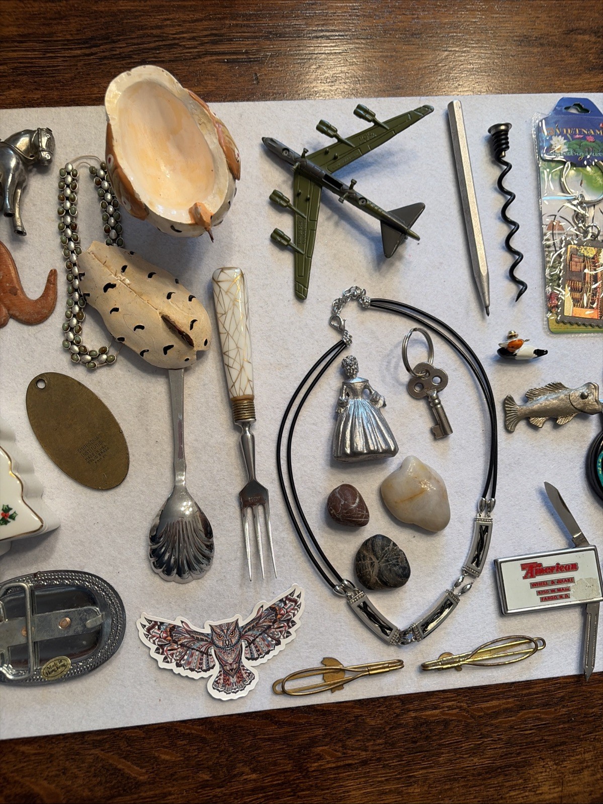 VINTAGE ANTIQUE JUNK DRAWER LOT. VINTAGE ITEMS & ANTIQUES – Variety Mixed Lot