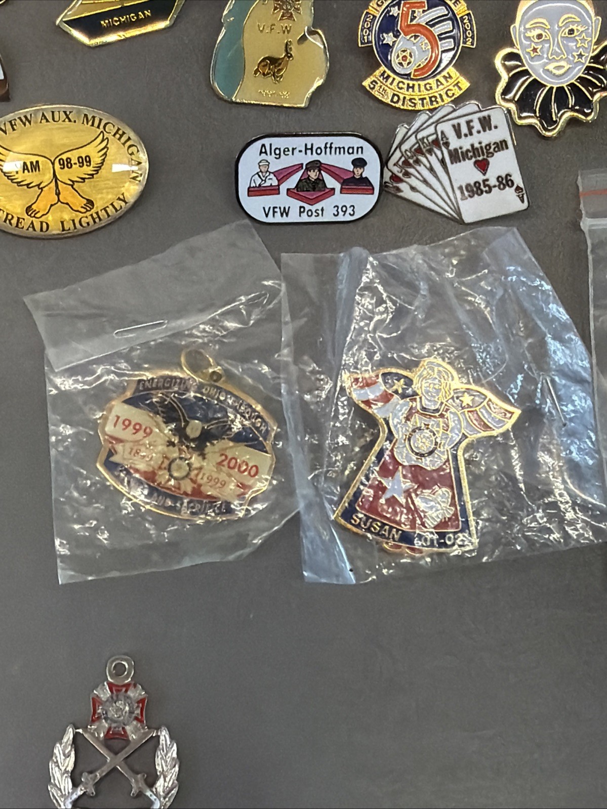 VTG Lapel Pins Lot – Vfw, Michigan, Travel, Flag, Eagle, Conventions #1 ms1