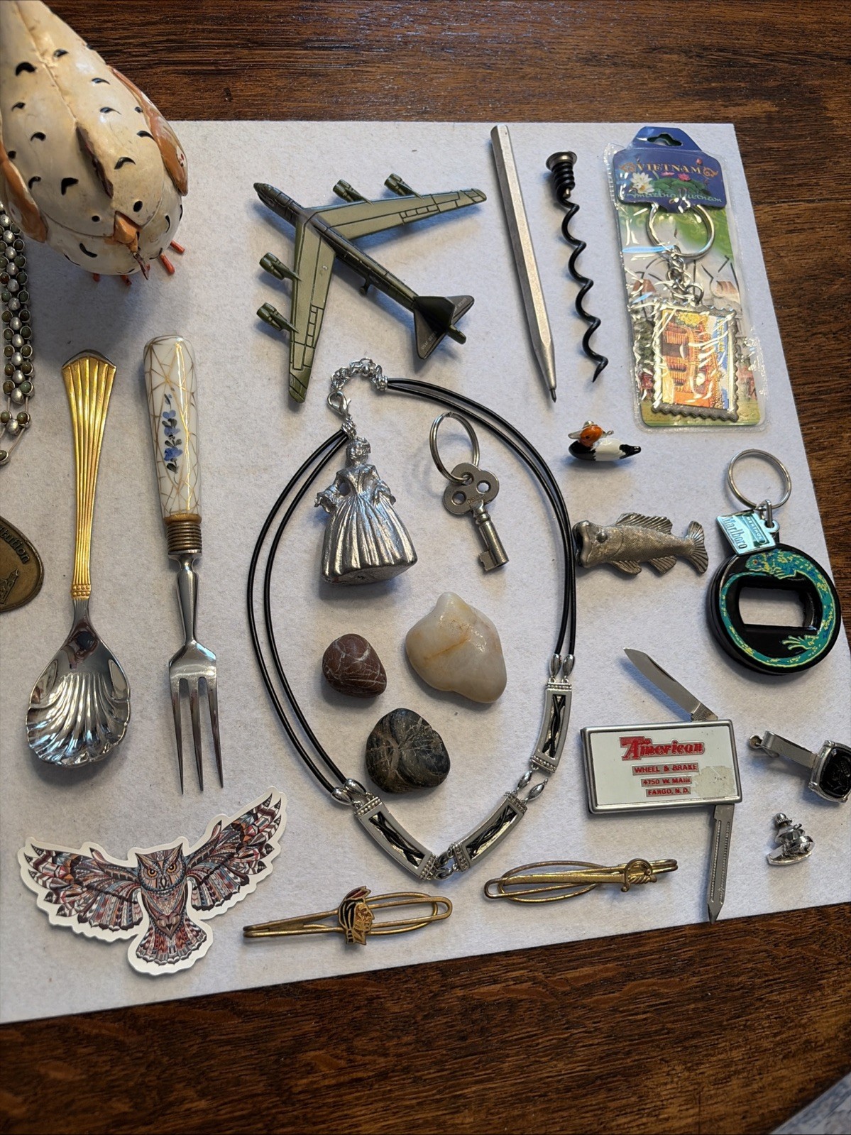 VINTAGE ANTIQUE JUNK DRAWER LOT. VINTAGE ITEMS & ANTIQUES – Variety Mixed Lot