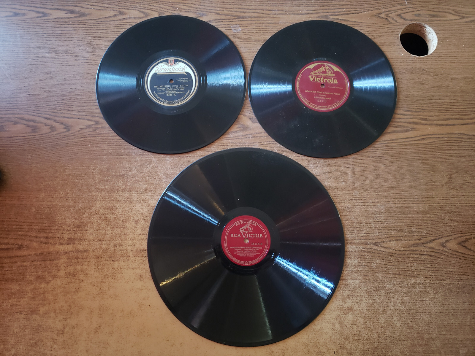 1000 78rpm Shellac records most NEAR MINT or NEW OLD STOCK from 1910s to 1950s