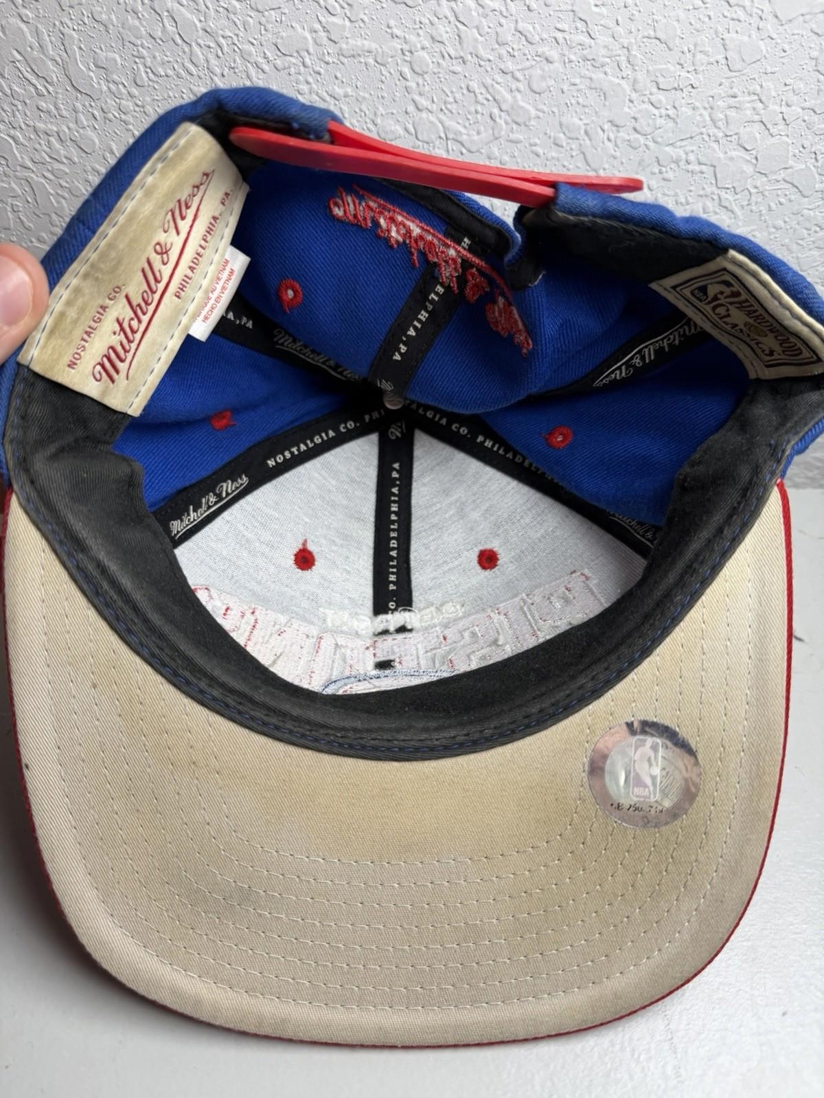 NBA Detroit Pistons Mitchell and Ness Snapback Cap Hat Official VTG Blue Red