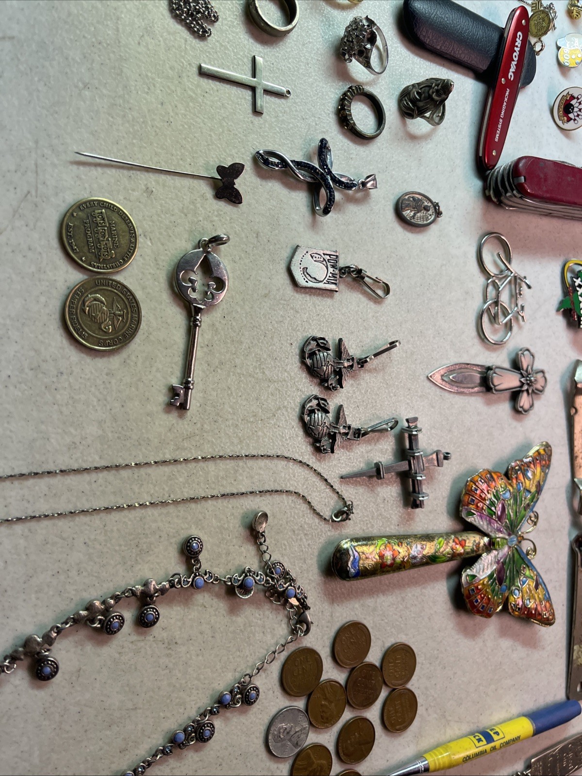 VINTAGE JUNK DRAWER LOT KNIVES, HARMONICA JEWELRY ADVERTISING SCOUTS WHEAT PENNY