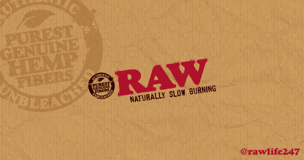 RAW Classic 300s 1 1/4 Rolling Papers | 300 Leaves Per Pack Official RAW 4 Pack