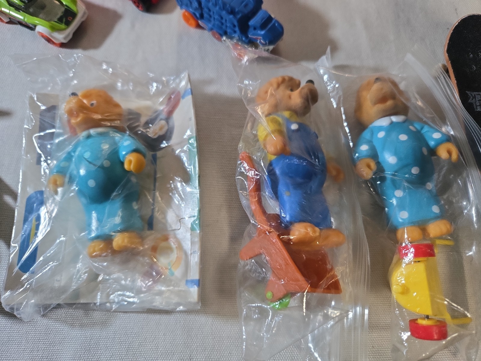 junk drawer lot toys mixed 35 Pieces