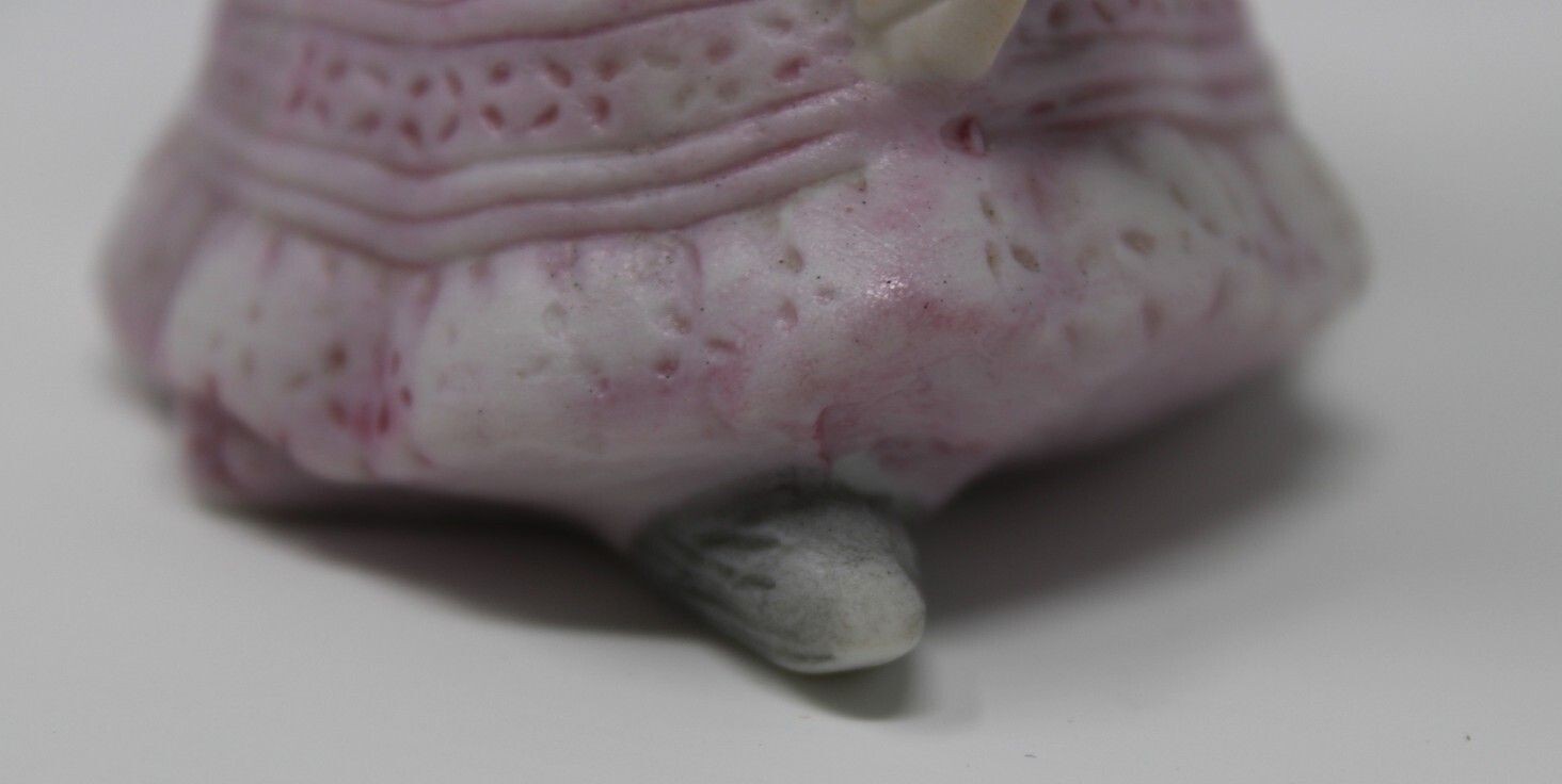 Vintage Schmid Kitty Cucumber Figurine Priscilla 1985 Cat Rose Hat Porcelain