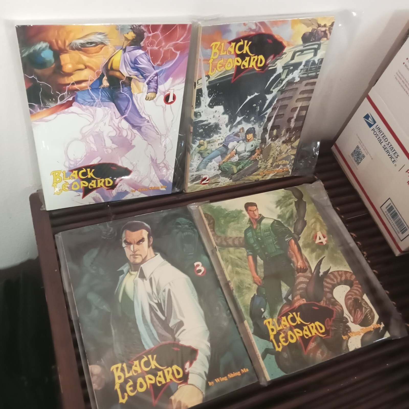 LOT OF 4 RARE ENGLI MANGA SOFTCOVER TPB BLACK LEOPARD BY WING SHING MA COMICSONE