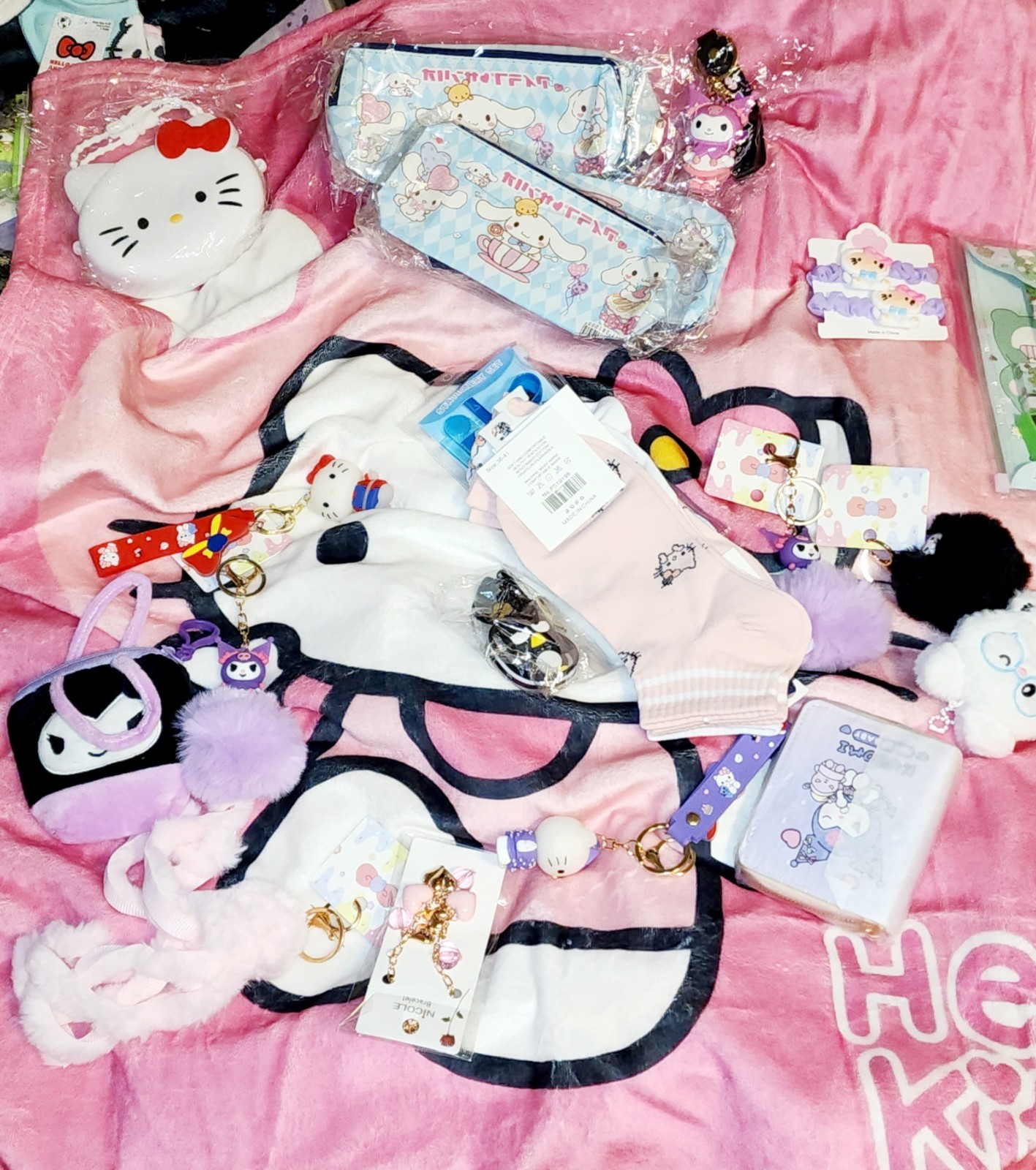 Sanrio Hello Kitty Surprise Box Lot Of 15 items gifts b*day lucky scoop mystery