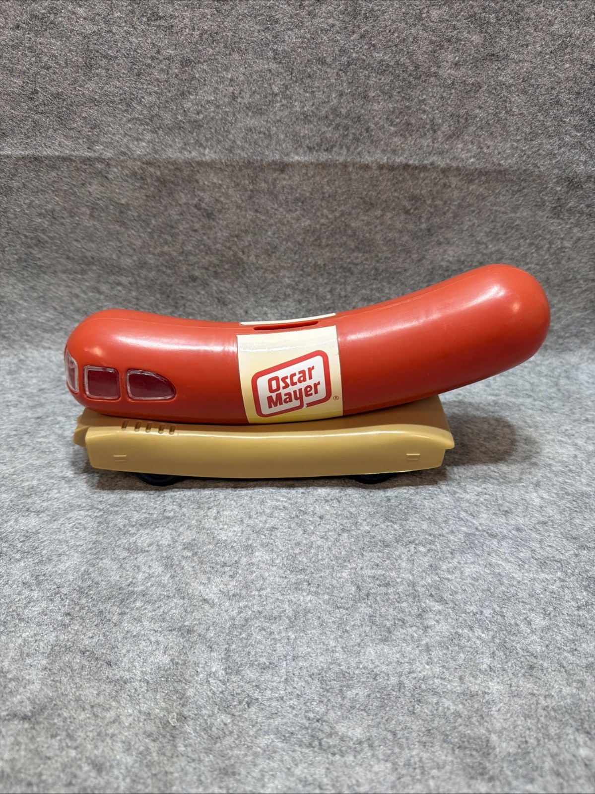 Lot – Super Bowl XXX Hat & Oscar Mayer Wienermobile Hot Dog 10” Piggy Bank 1993