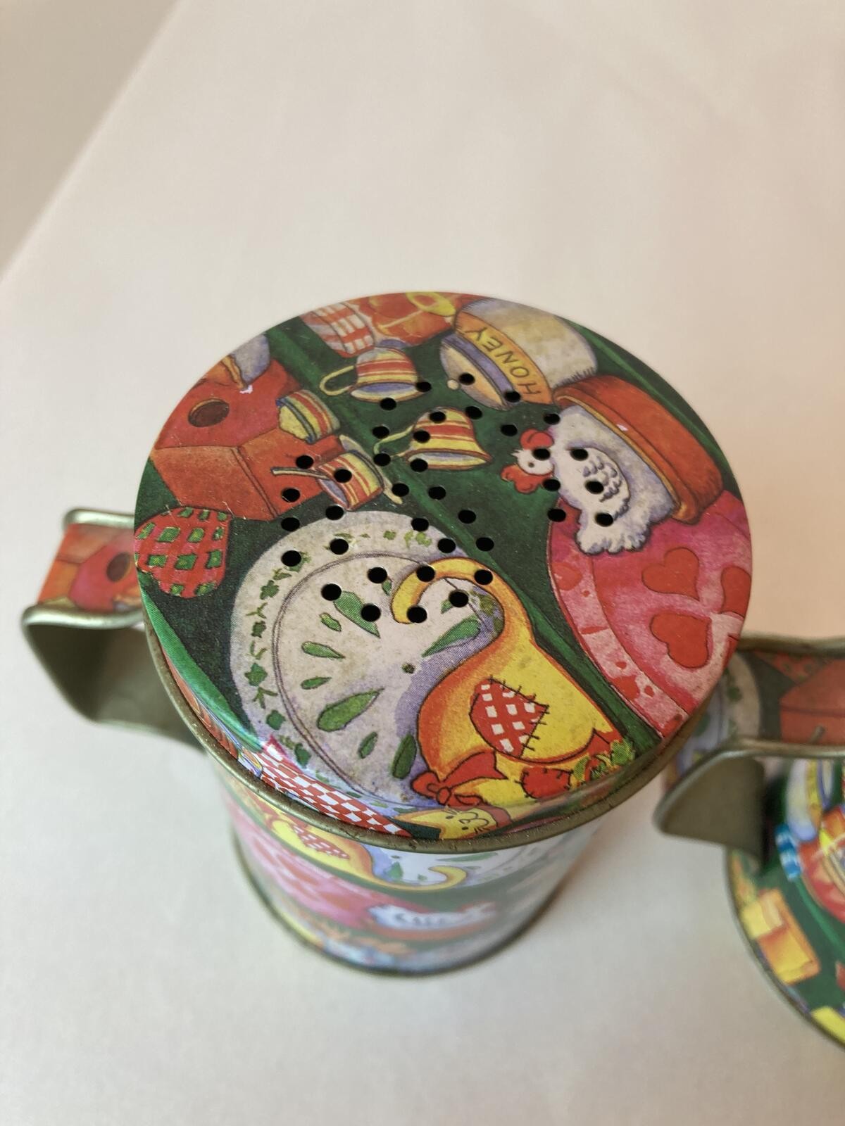 Decorative Tin Cups Mugs Kitchen Motif Made in China Pair