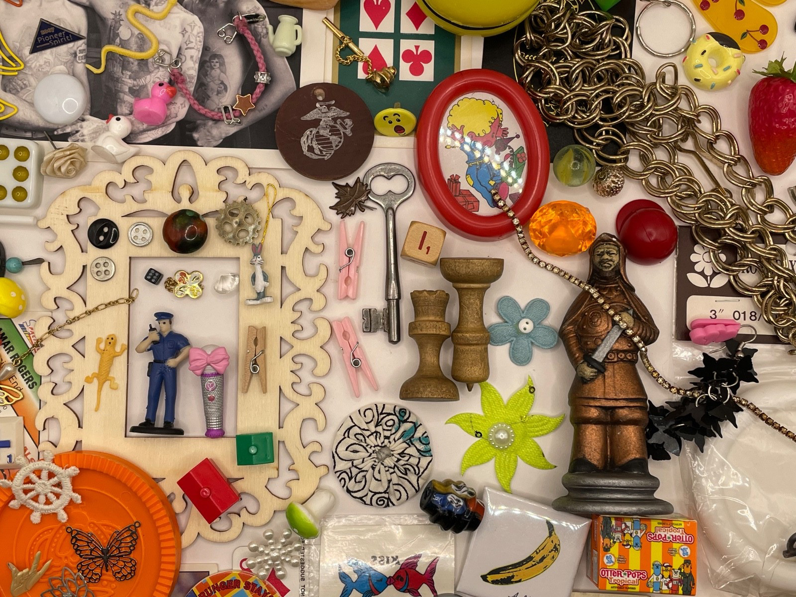 Fun Quirky, Junk, Found Objects, Mixed Assemblage Curio Art DIY Lot Trinkets 2W