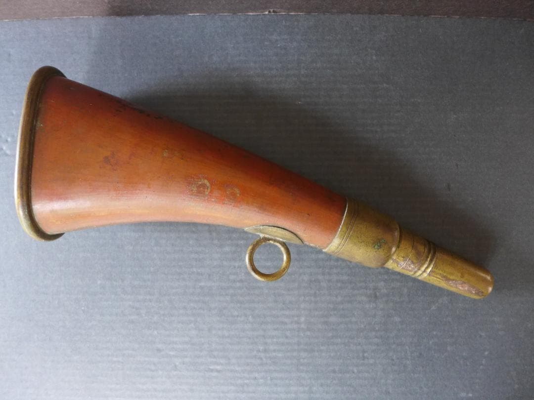 Period piece, old tofu shop’s trumpet, tofu seller’s trumpet, made of copper