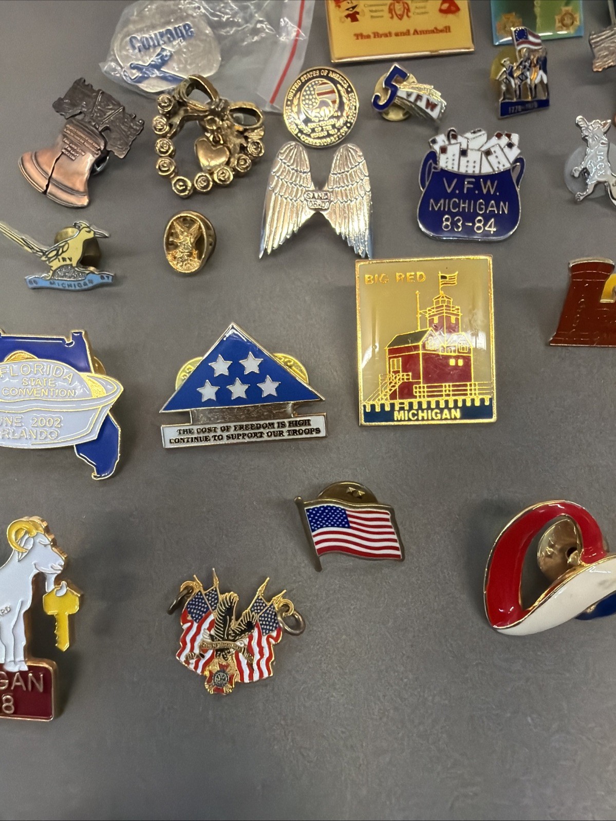 Lapel Pins Lot – Vfw, Michigan, Wwii, Helicopte, Goldie, Eagle #4 MS1