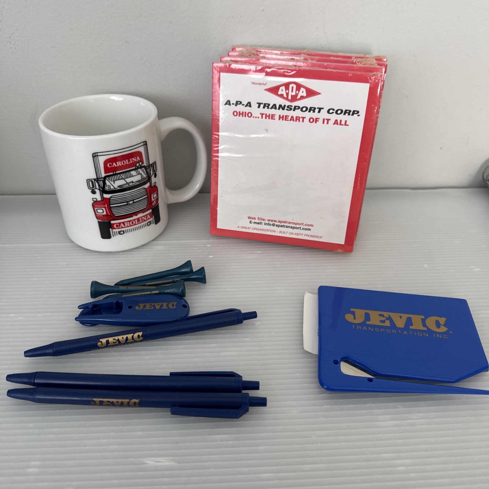 Vtg Transport Misc Items. See Description. 4 Items. CR