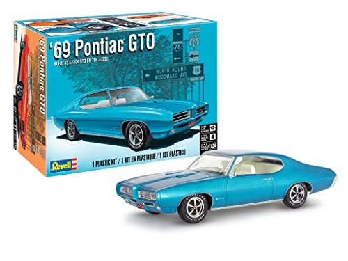 Revell Skill Level 4 Car Building Kit Black 1 24 ages 12 Standard Functional