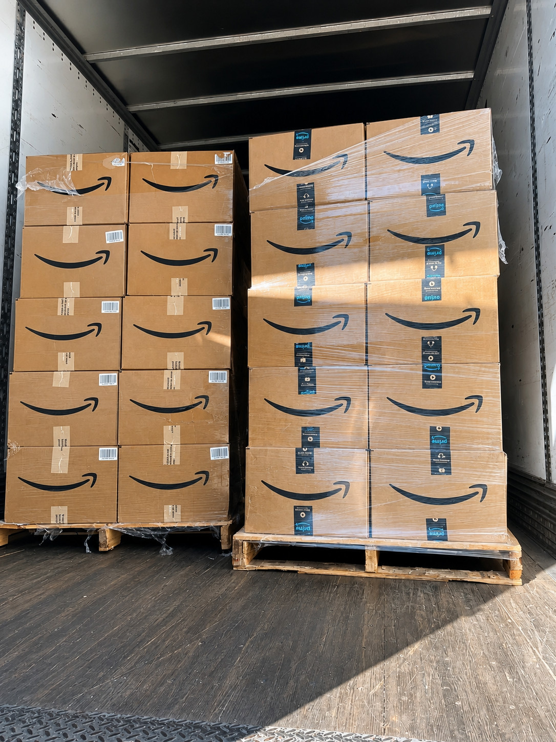 Best Buy Electronics Discovery Trove – Retail Overstock Finds