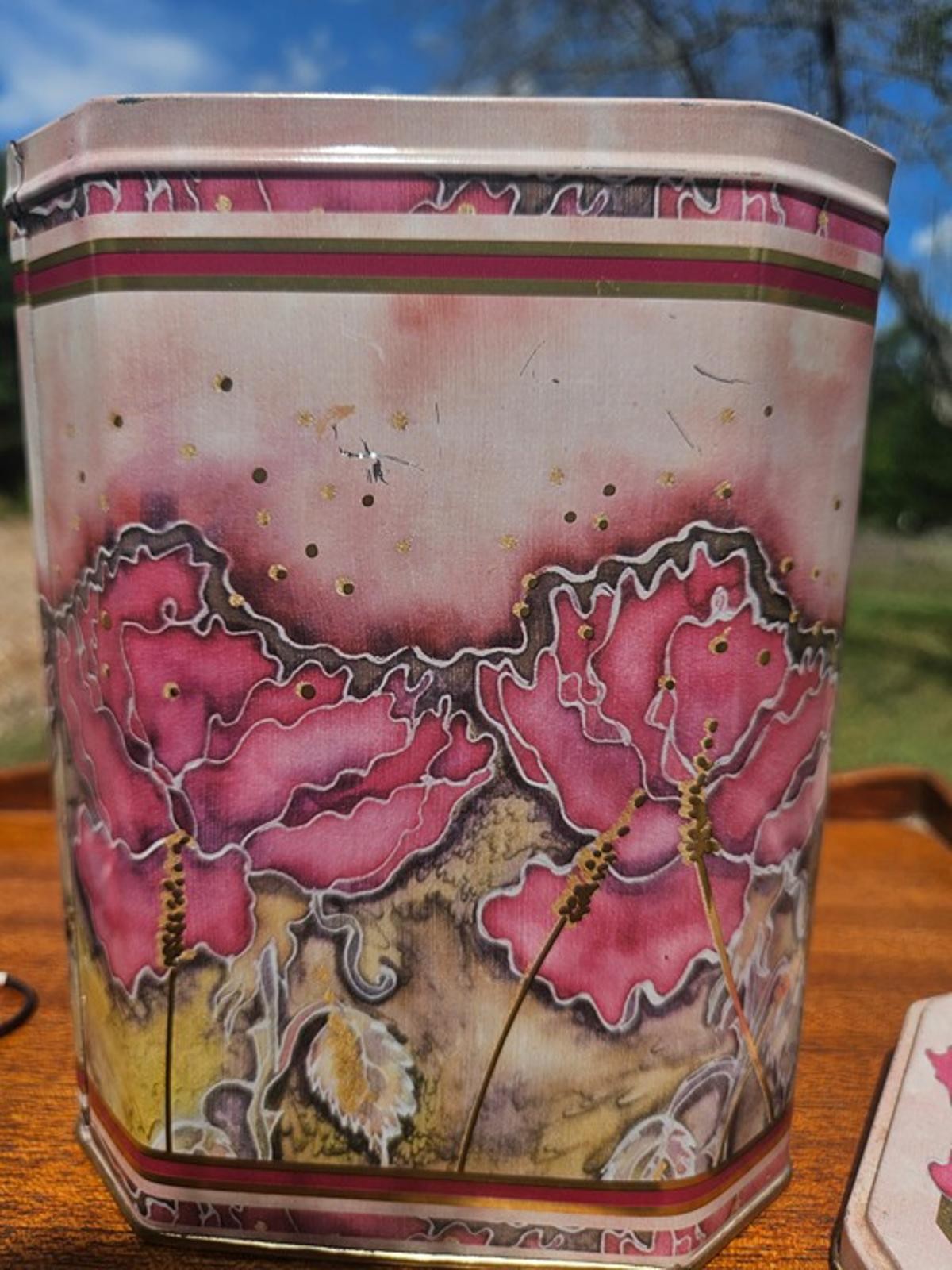 Exquisite Vintage English Hexagon Tin – Rare Pink Iris & Gold Accent Decor