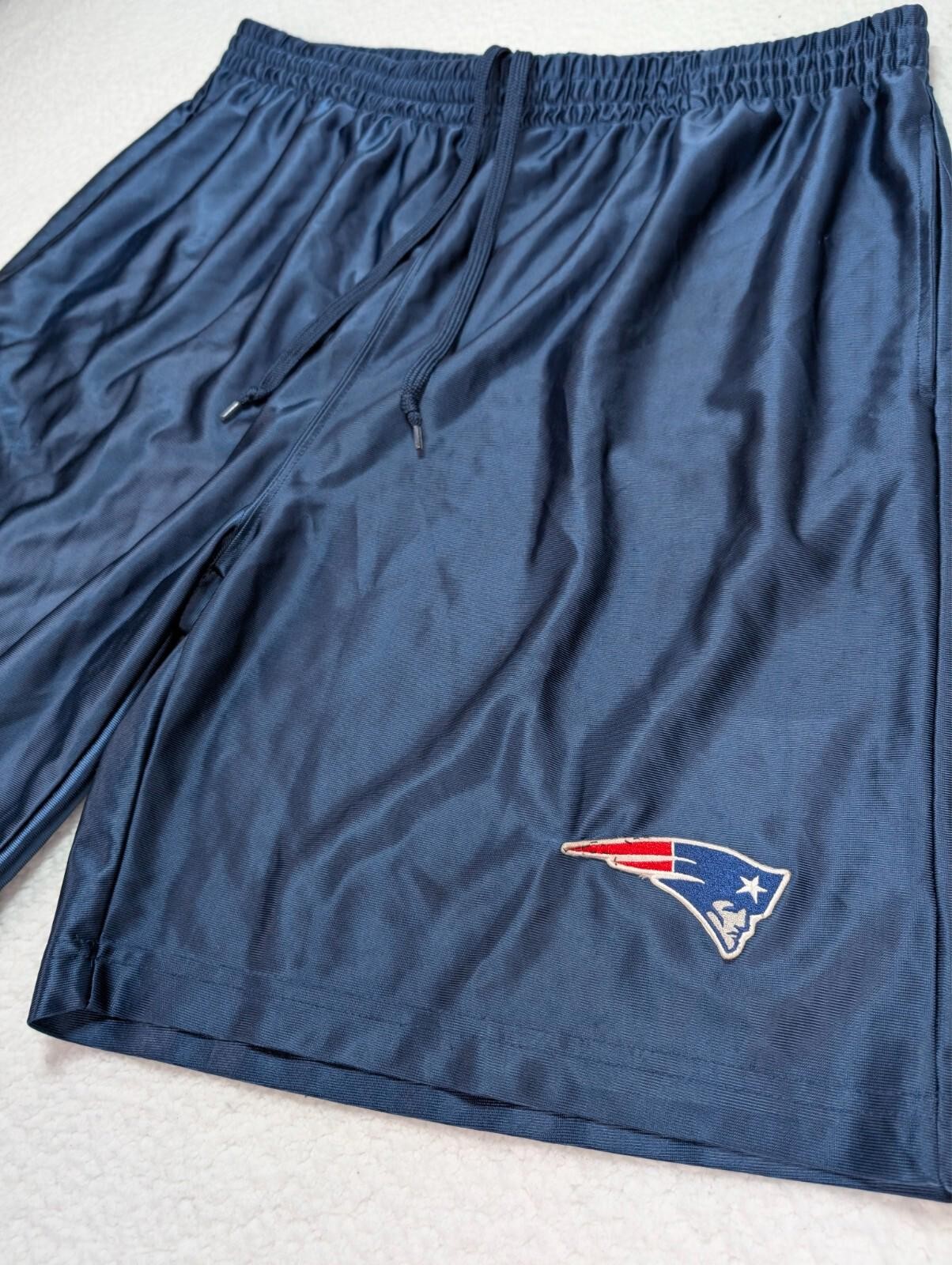 NFL New England Patriots Blue Shorts Mens XL Drawstring NFL Football Mesh