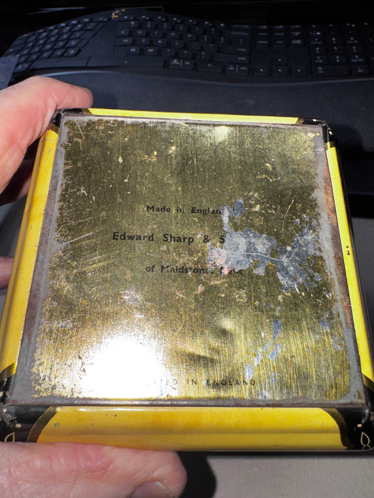 COOL COLLECTABLE Vintage Edward Sharp Lidded Tin Made in England Box 2 FH